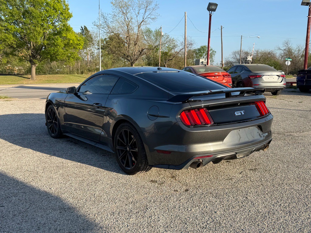 2017 Ford Mustang Image 5