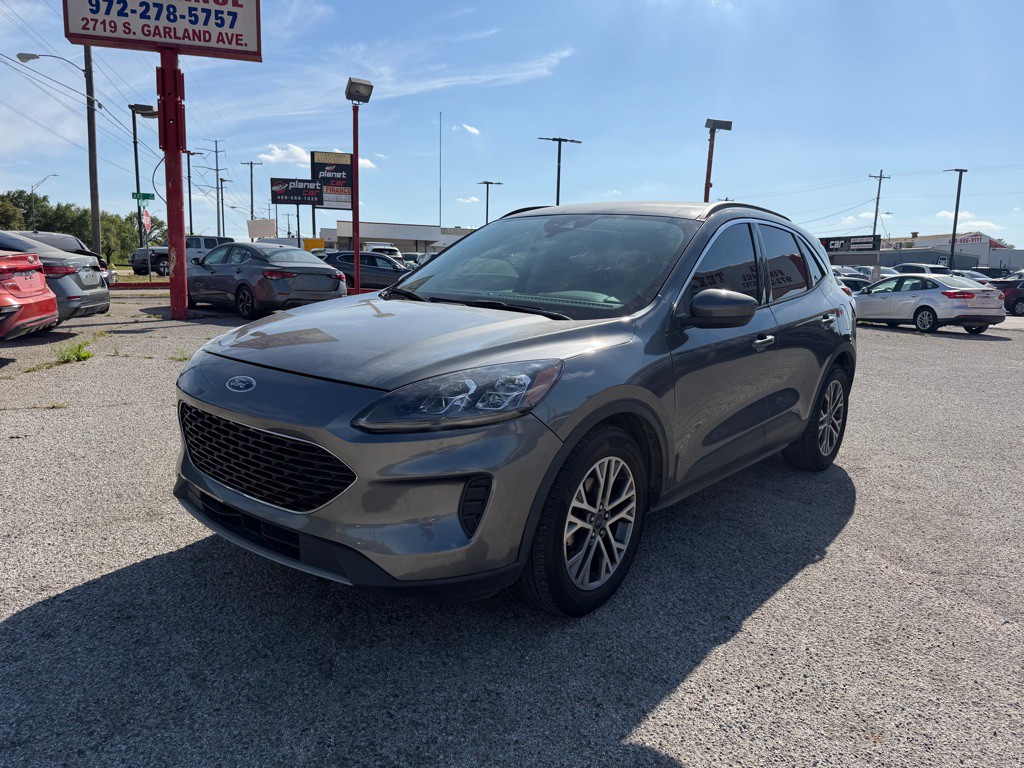 2021 Ford Escape Image 3