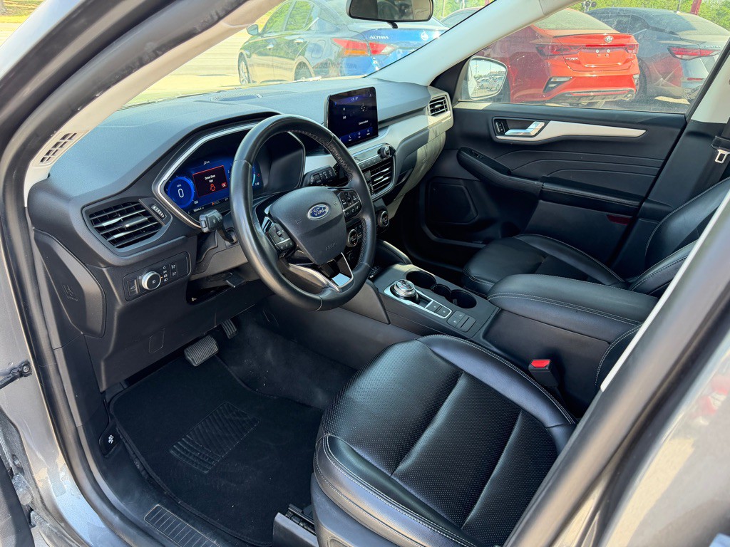 2021 Ford Escape Image 9