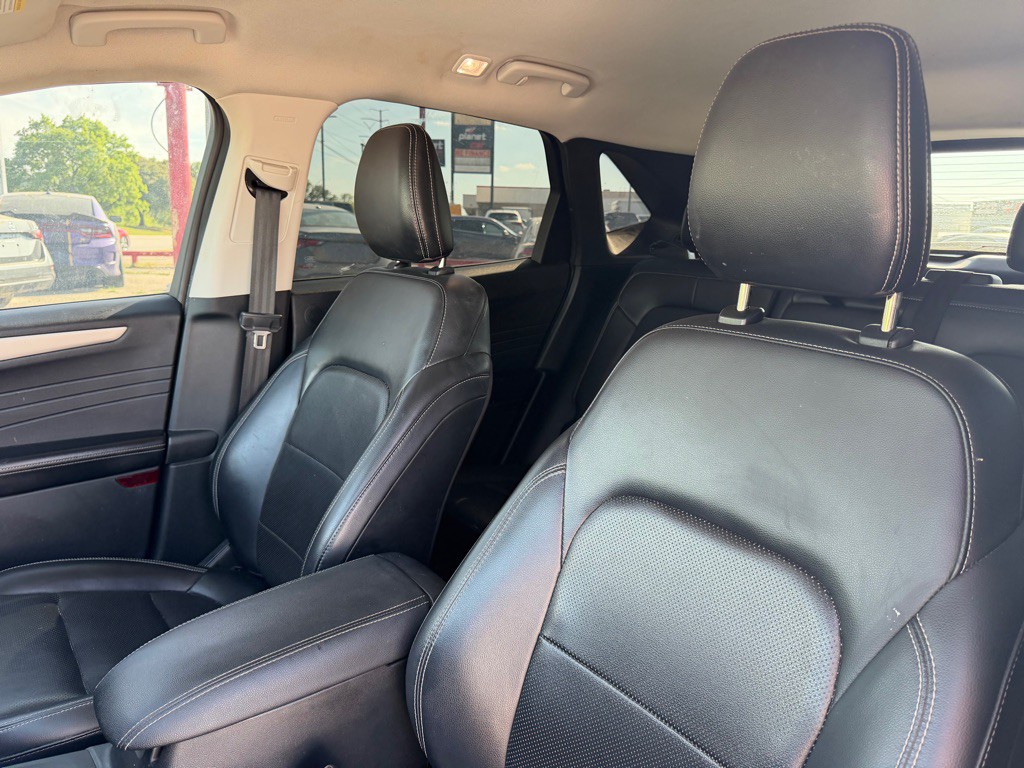 2021 Ford Escape Image 11