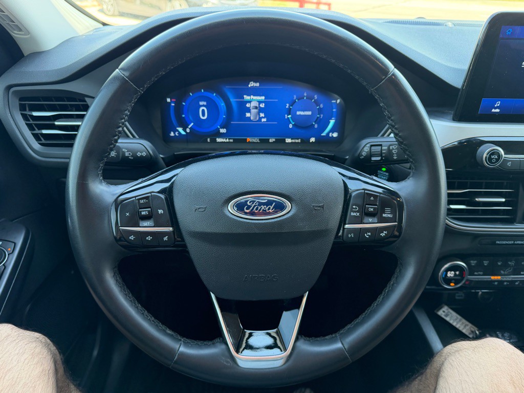 2021 Ford Escape Image 12