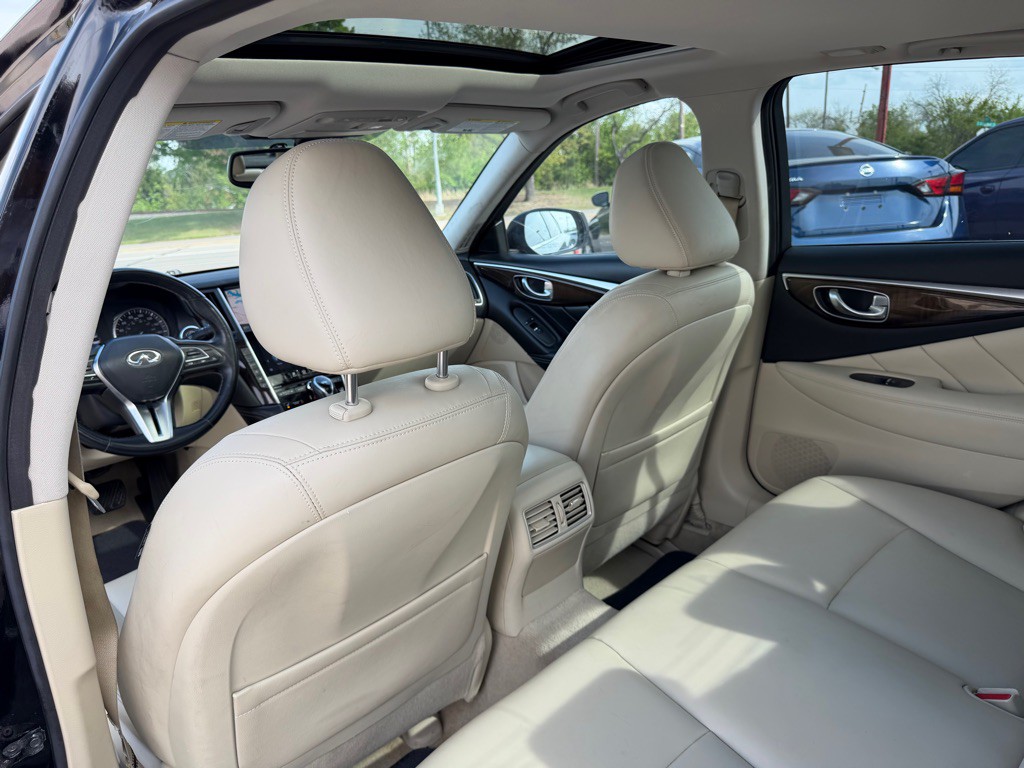 2019 INFINITI Q50 Image 23