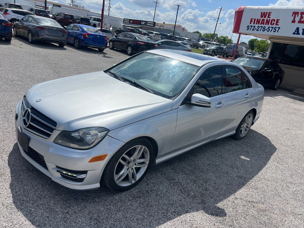 2014 Mercedes-Benz C-Class Image 7