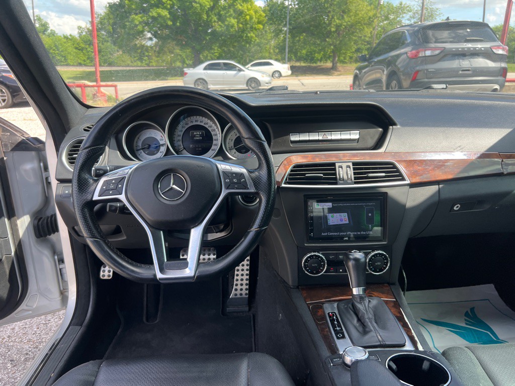 2014 Mercedes-Benz C-Class Image 13