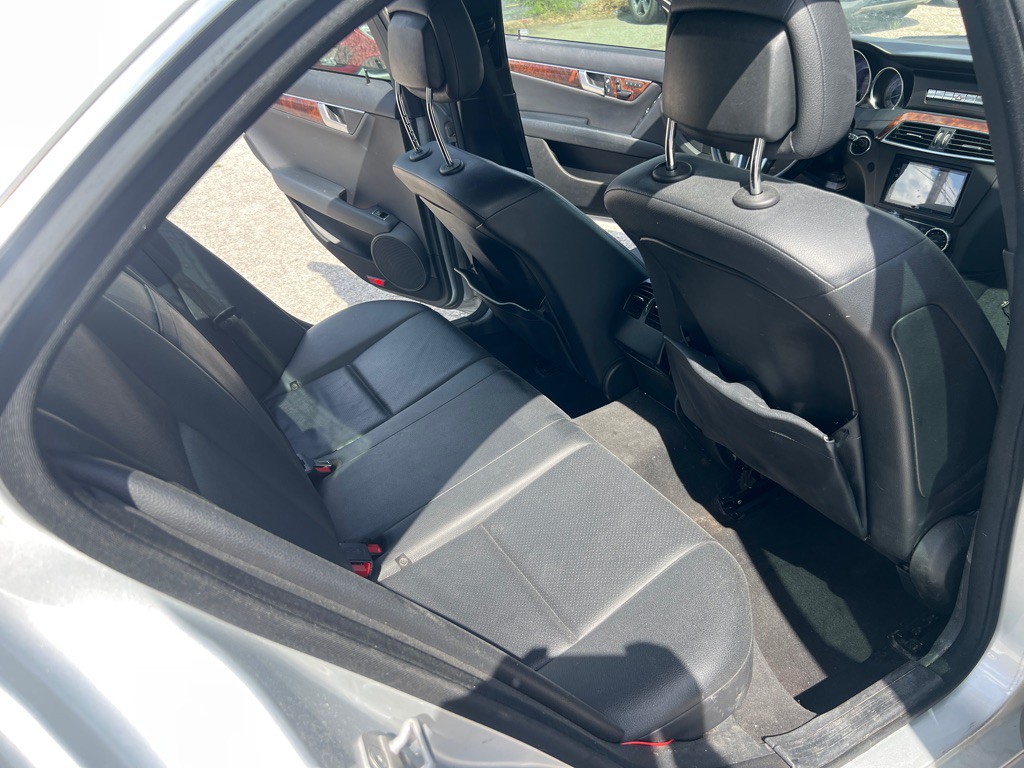 2014 Mercedes-Benz C-Class Image 18