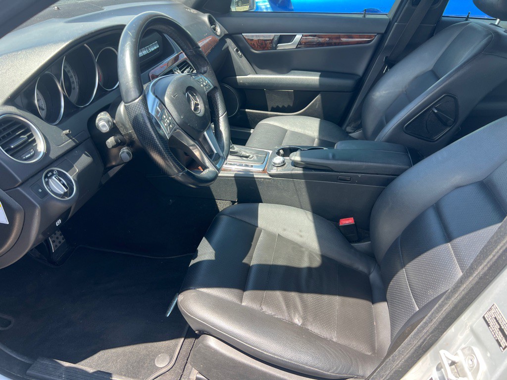 2014 Mercedes-Benz C-Class Image 19