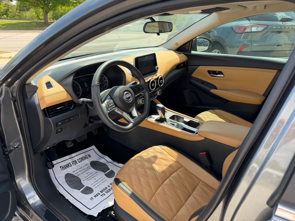 2025 Nissan Sentra Image 9