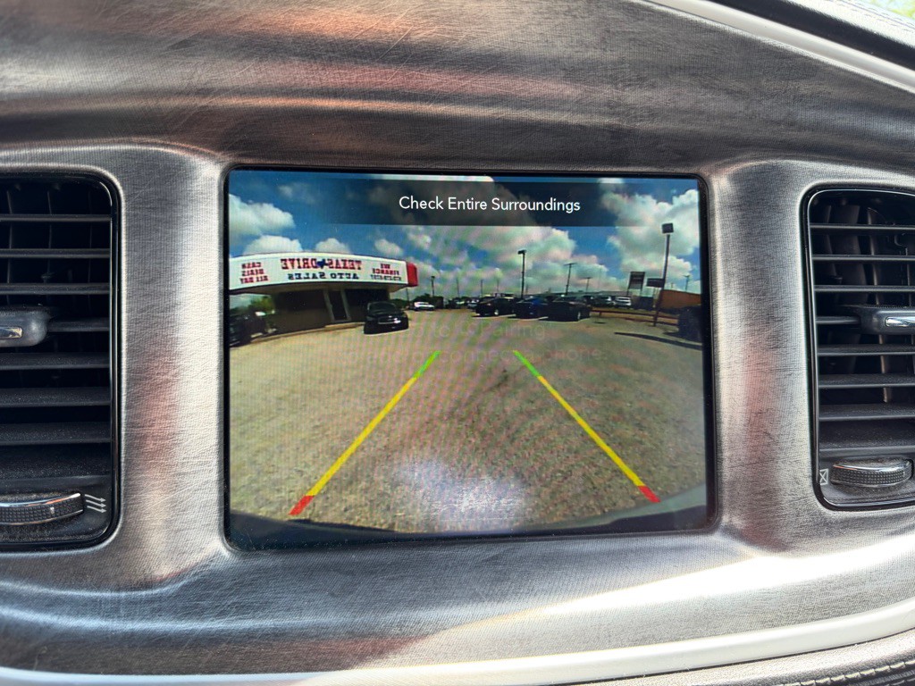 2021 Dodge Charger Image 15