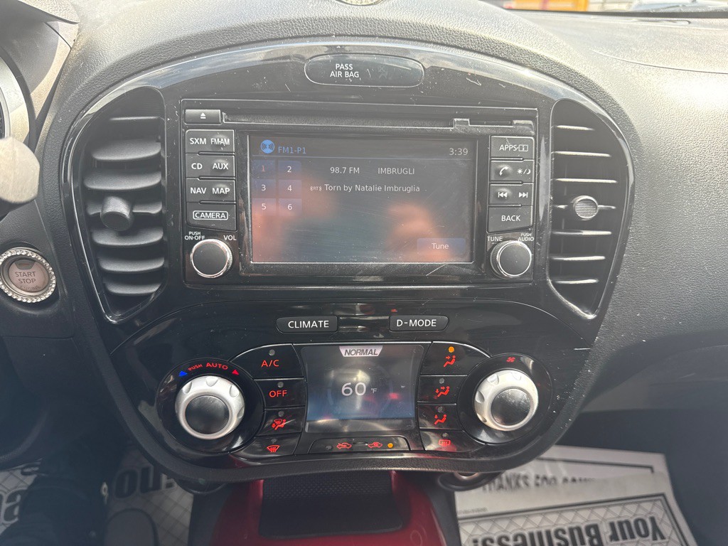 2016 Nissan Juke Image 16