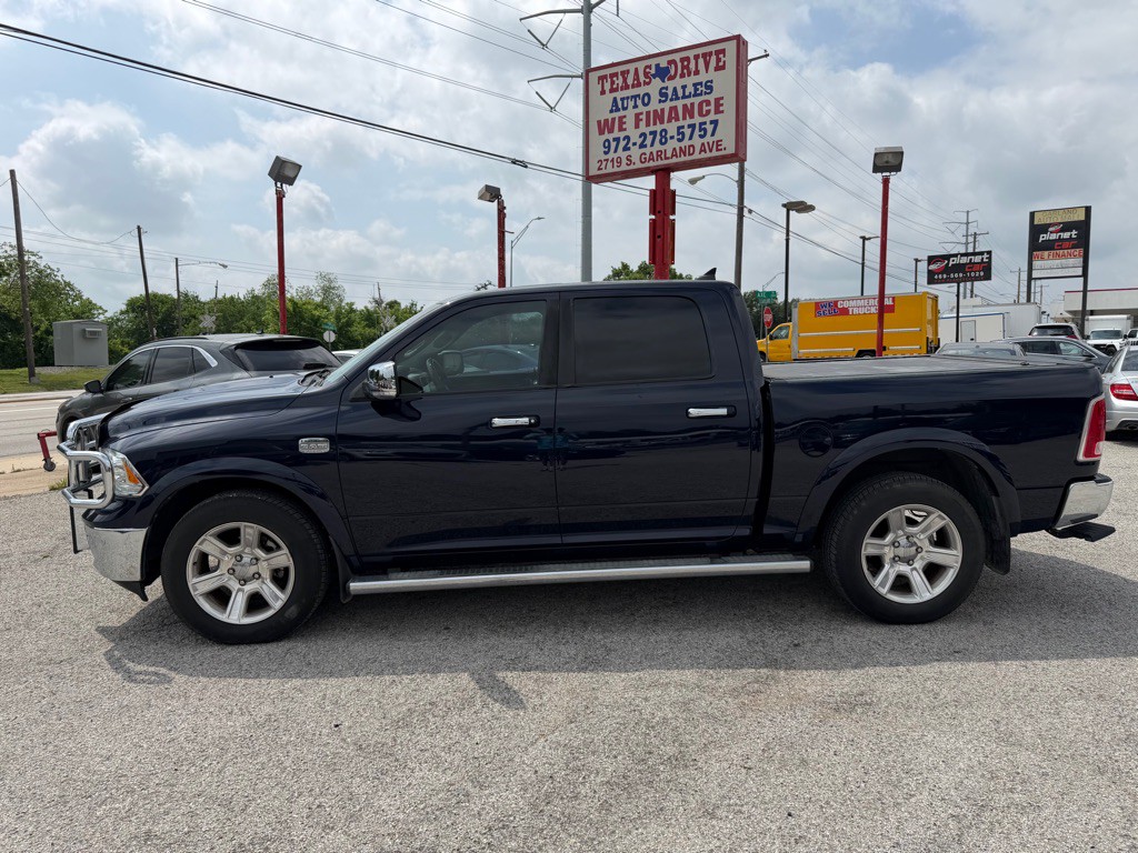 2017 RAM 1500 Image 4
