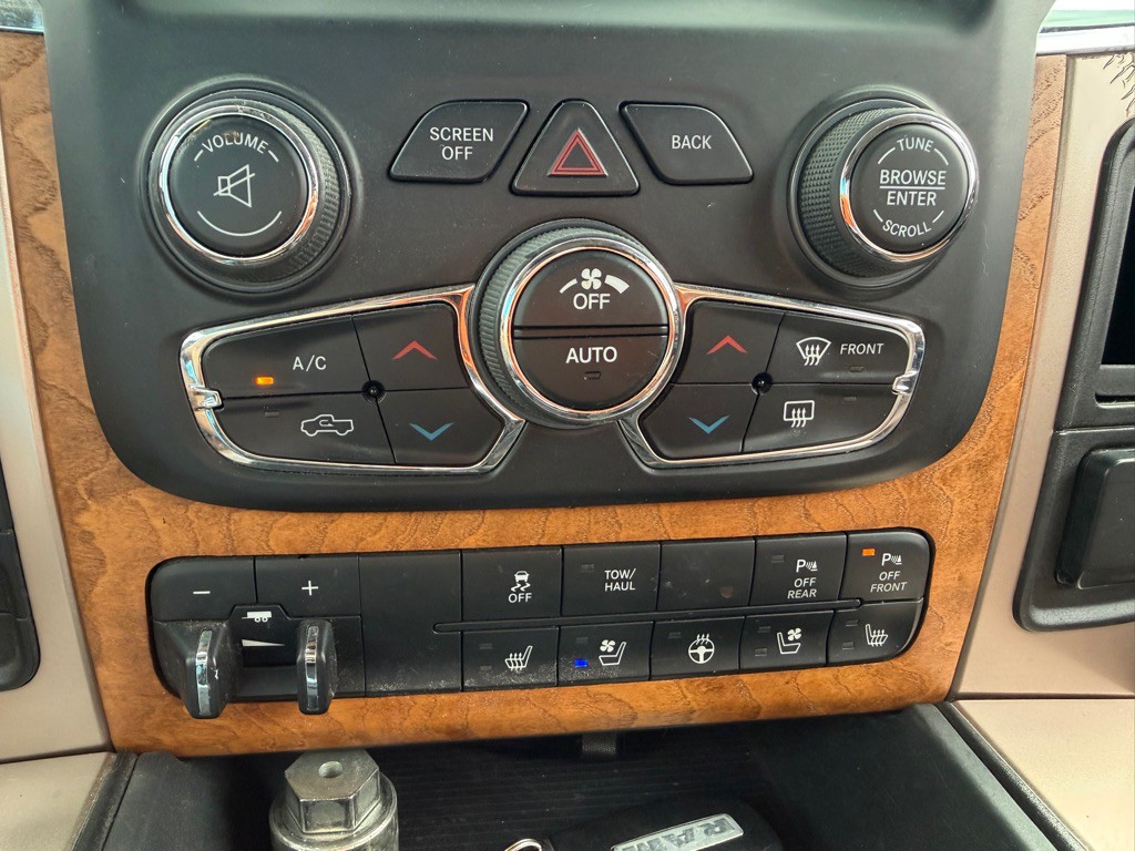 2017 RAM 1500 Image 17