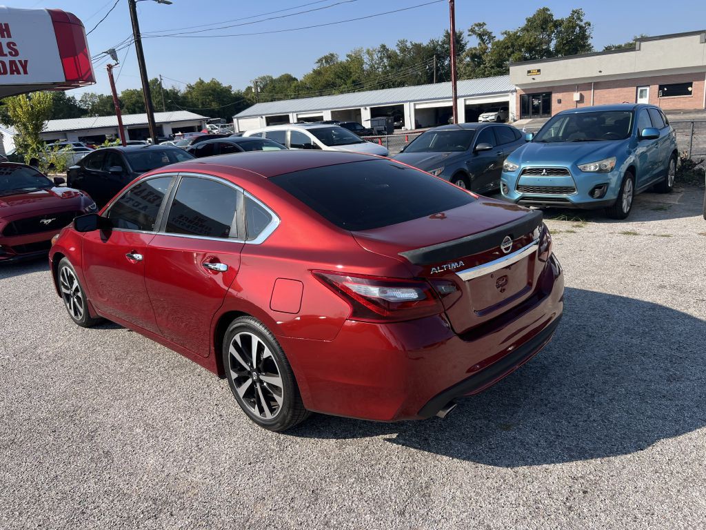 2018 Nissan Altima Image 3