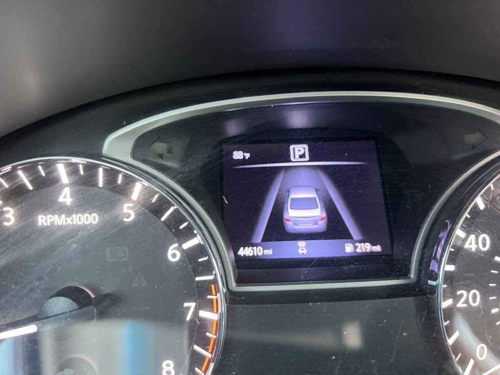 2018 Nissan Altima Image 13