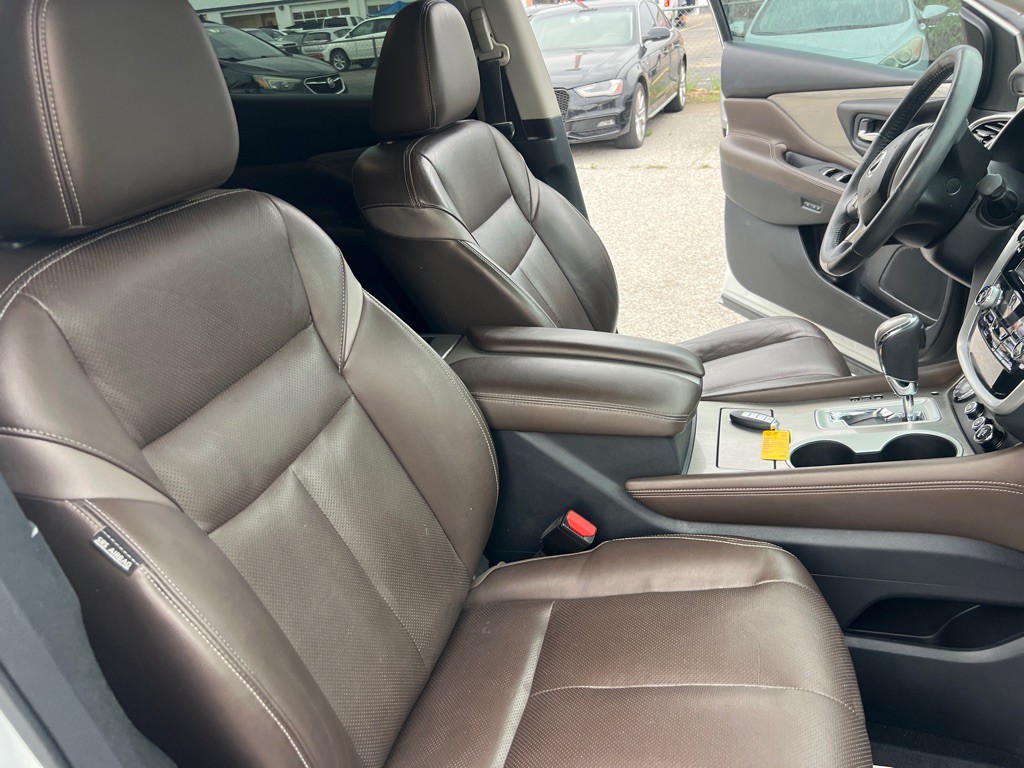 2017 Nissan Murano Image 22