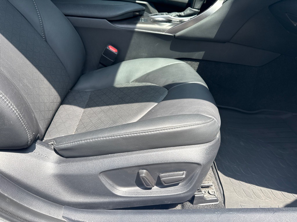 2024 Toyota Camry Image 19