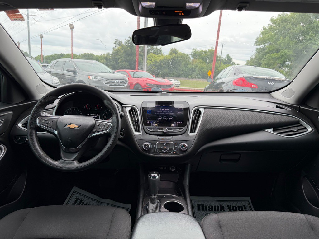 2020 Chevrolet Malibu Image 18
