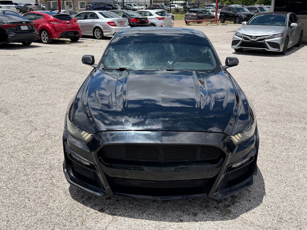 2015 Ford Mustang Image 2