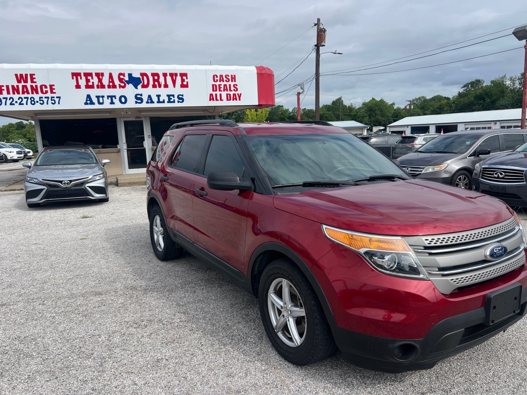 2014 Ford Explorer Image 1