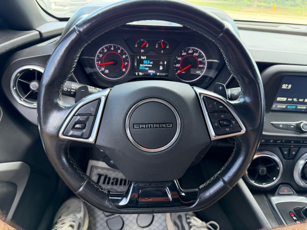 2018 Chevrolet Camaro Image 12