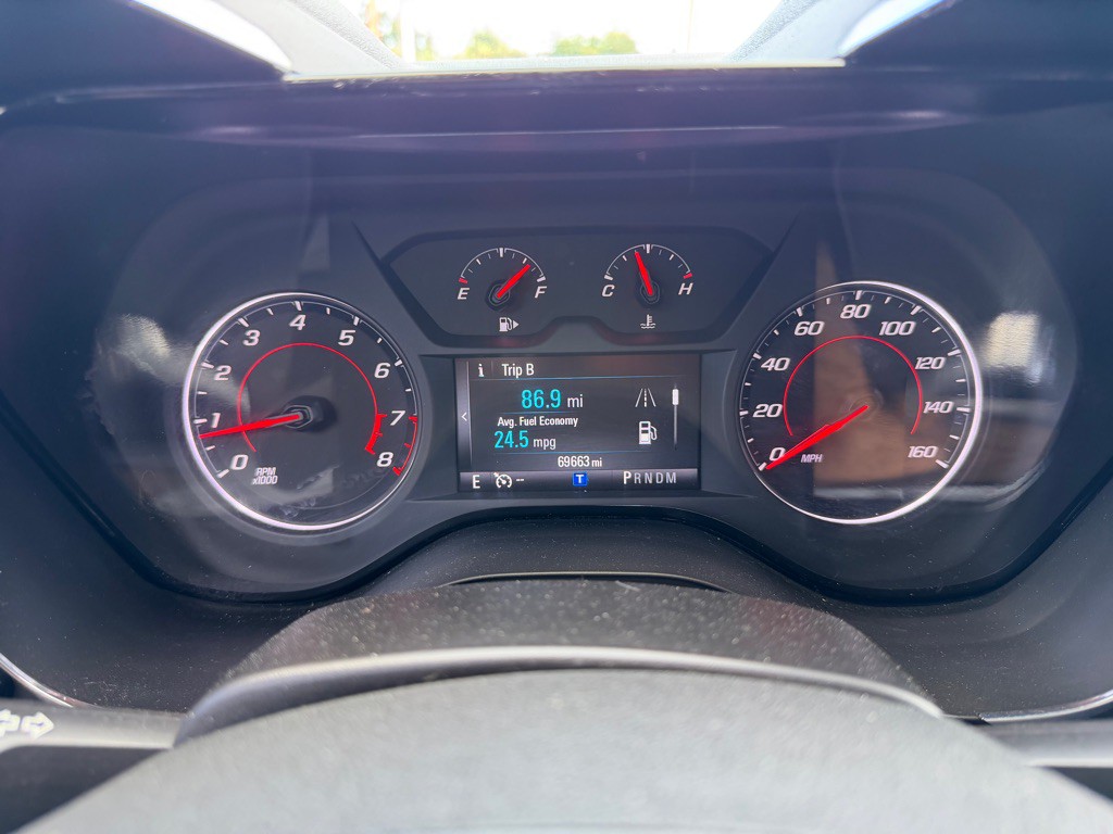 2018 Chevrolet Camaro Image 13