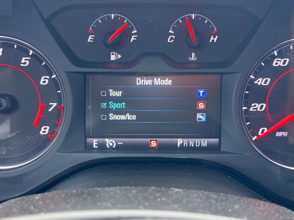 2018 Chevrolet Camaro Image 14
