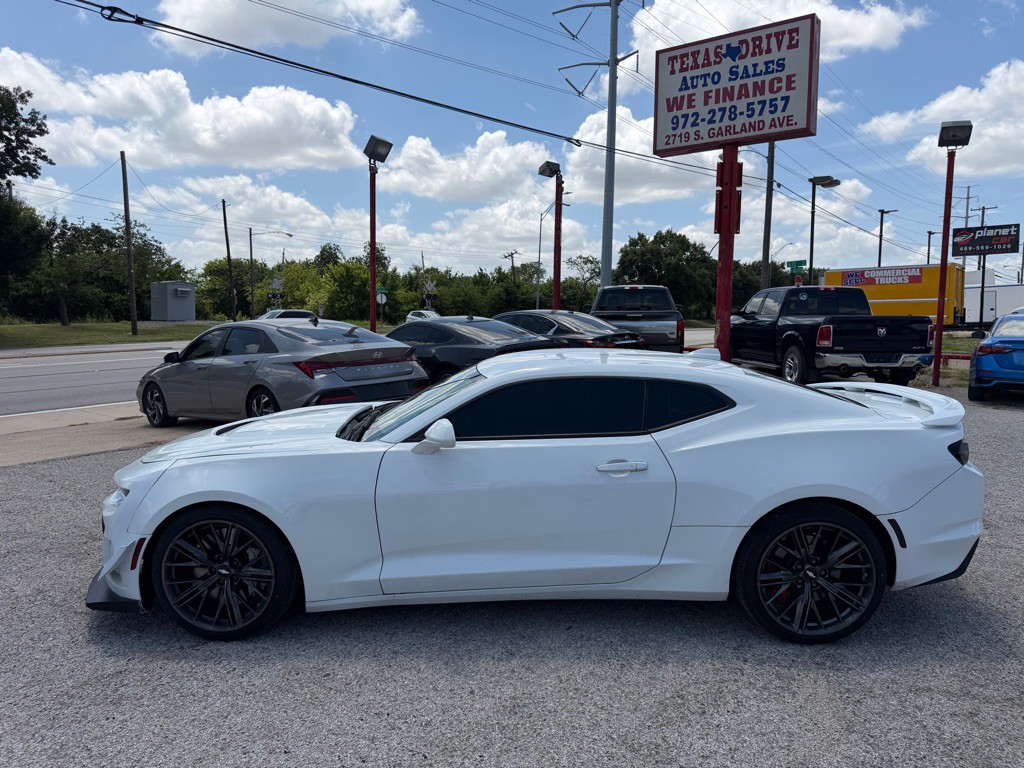 2021 Chevrolet Camaro Image 4