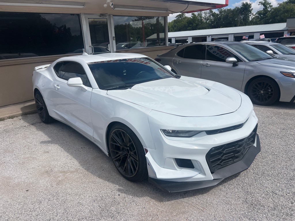 2021 Chevrolet Camaro Image 6