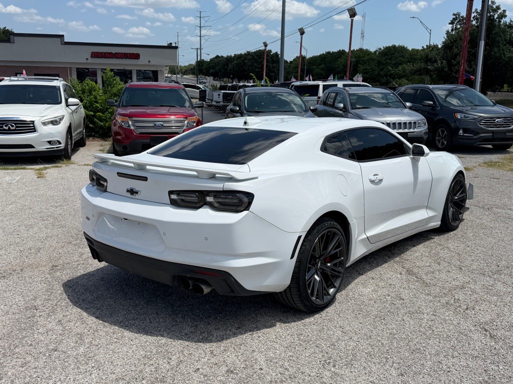 2021 Chevrolet Camaro Image 7