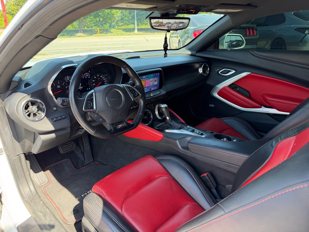 2021 Chevrolet Camaro Image 10