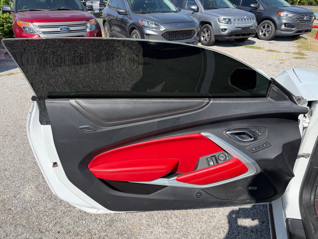 2021 Chevrolet Camaro Image 11