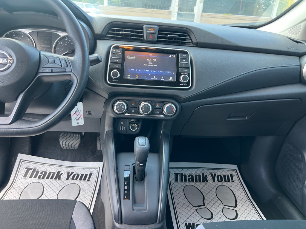 2025 Nissan Versa Image 15