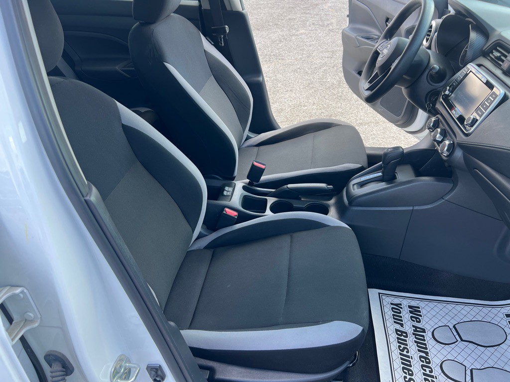 2025 Nissan Versa Image 25