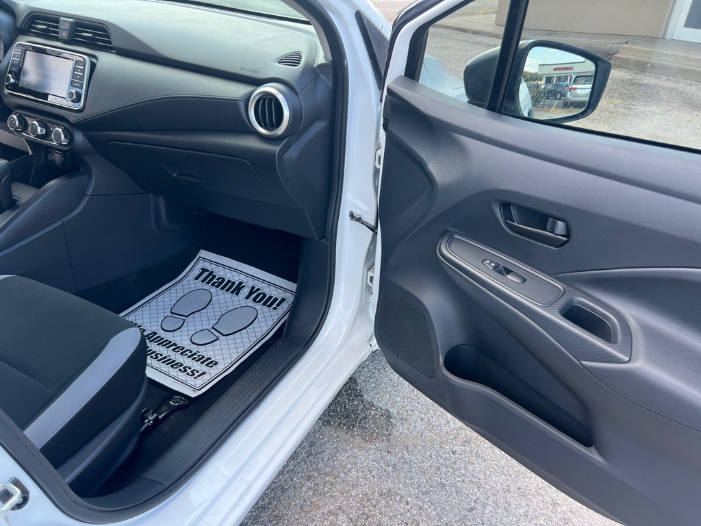 2025 Nissan Versa Image 26