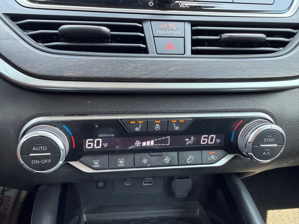 2023 Nissan Altima Image 16