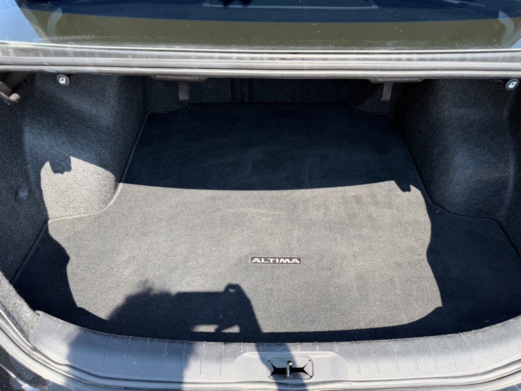 2023 Nissan Altima Image 23