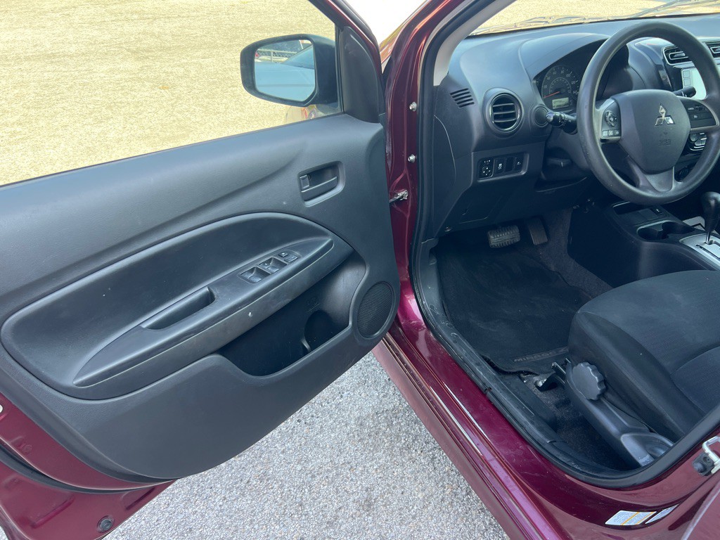 2021 Mitsubishi Mirage Image 9