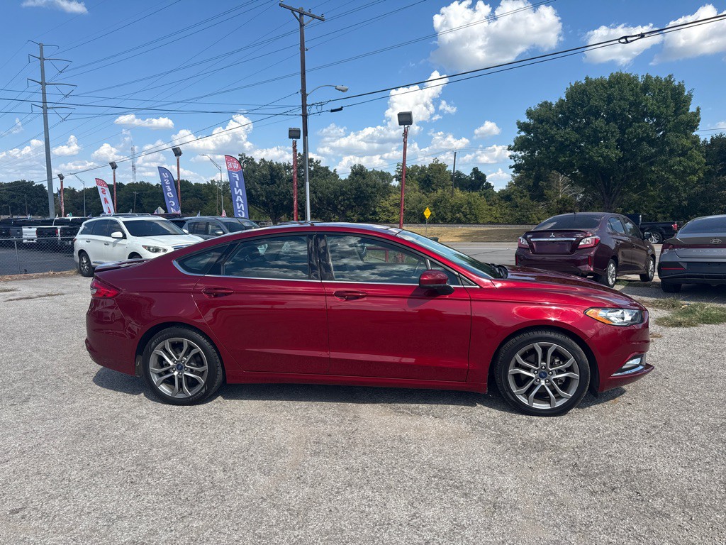 2017 Ford Fusion Image 4