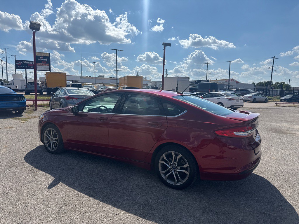 2017 Ford Fusion Image 5
