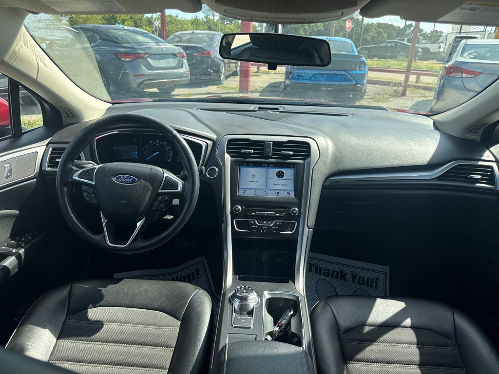 2017 Ford Fusion Image 15