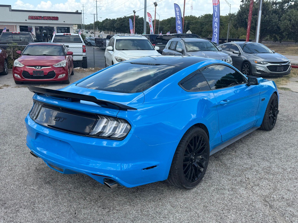 2017 Ford Mustang Image 7