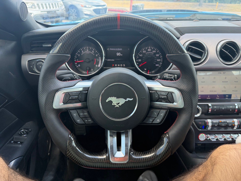 2017 Ford Mustang Image 12