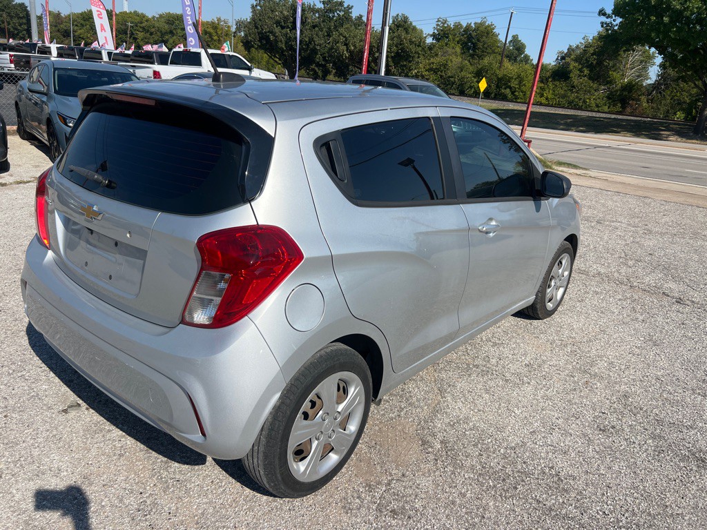 2021 Chevrolet Spark Image 4