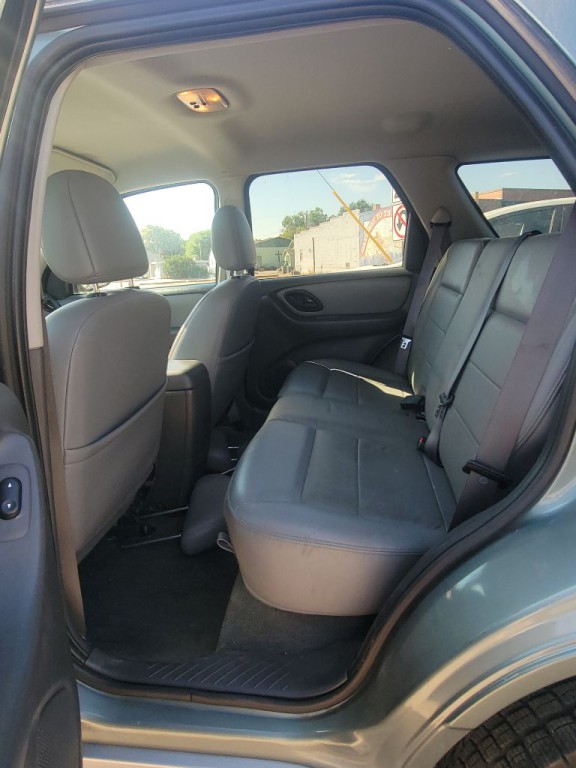 2006 Ford Escape Image 8