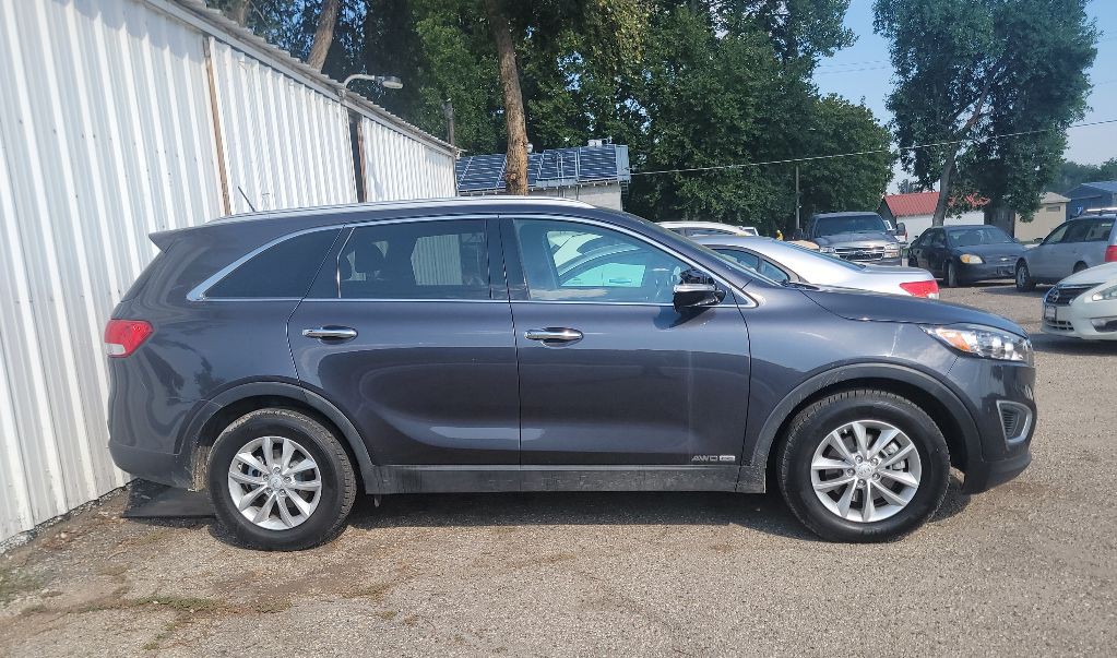 2018 Kia Sorento Image 2