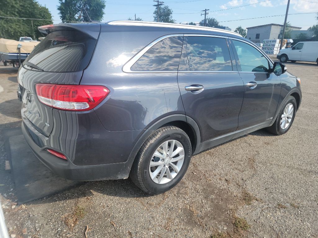 2018 Kia Sorento Image 4