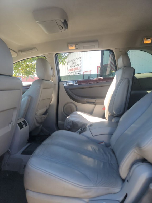 2005 Chrysler Pacifica Image 7