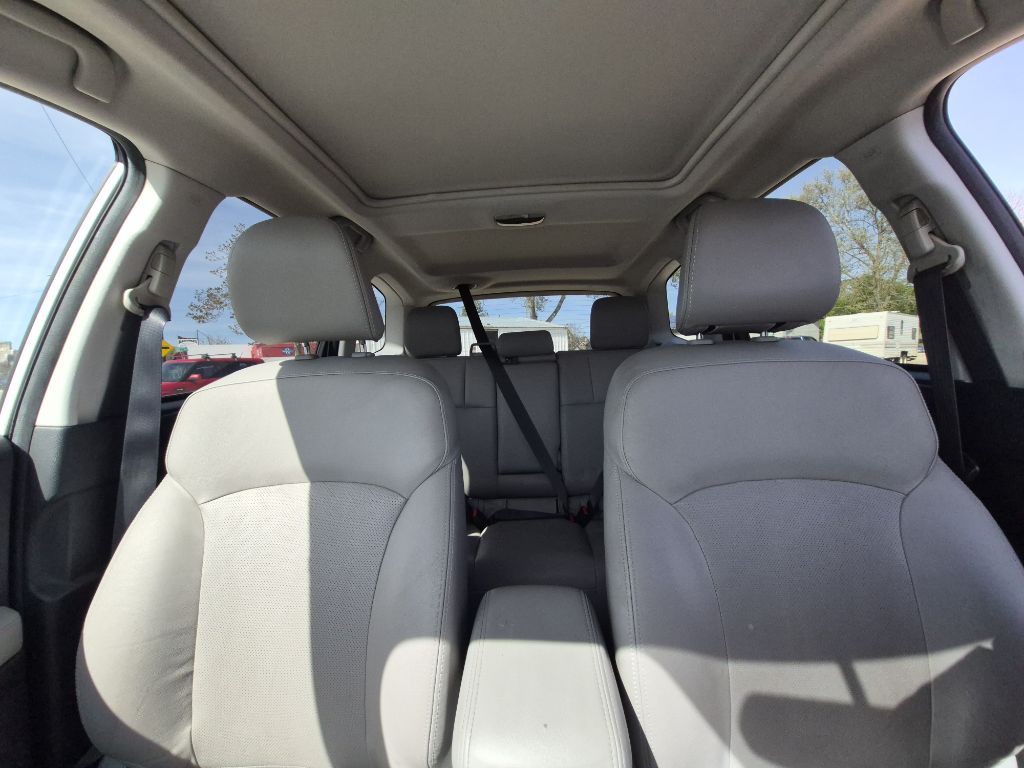 2015 Subaru Forester Image 11