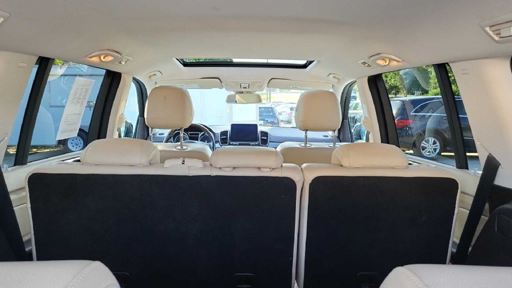 2017 Mercedes-Benz GLS-Class Image 8