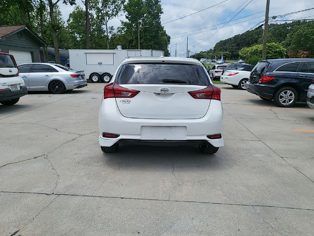 2016 Toyota Corolla Image 5
