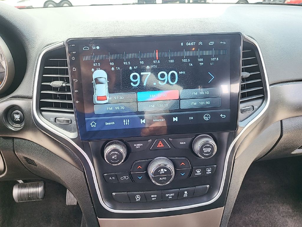 2016 Jeep Grand Cherokee Image 23